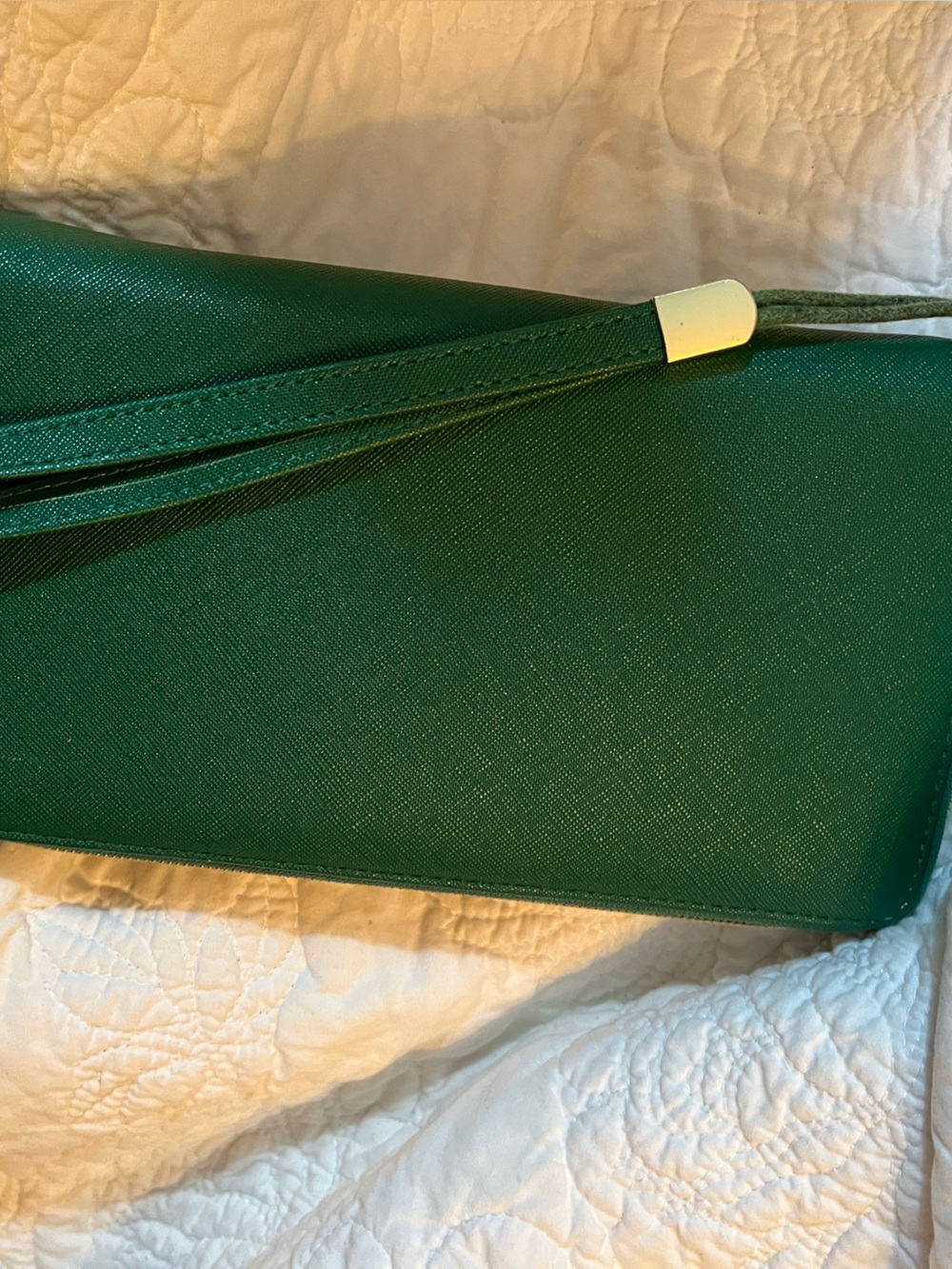 Green Leather Wristlet Wallet - Unbranded